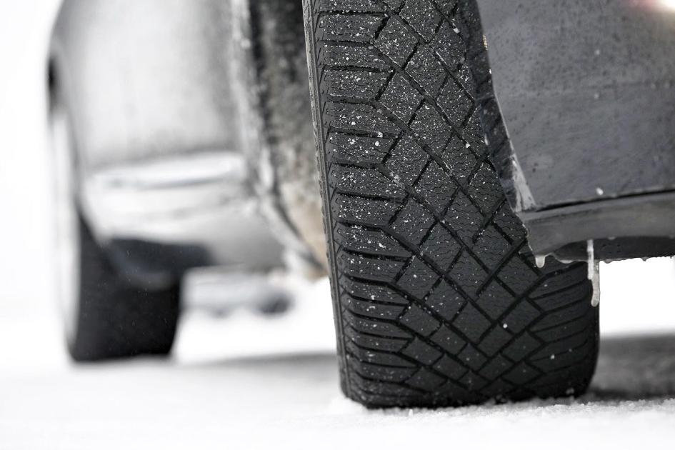 Two or Four, How Many Winter Tires Do I Need? Continental Tire